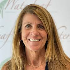 Kelly Rozanski's Instagram, Twitter & Facebook