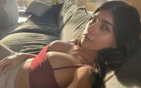 Mia khalifa, valentina vega #bigtits. Mia Khalifa Onlyfans Star Raises Thousands To Help Black Trans Women