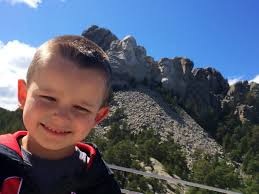 Heidi Vincent (@jhknobs)