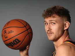 Jock Landale kimdir?