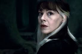 Are You A Good Witch Or A Bad Witch Quiz This Super Weird Quiz Will Determine If You Re A Good Witch Or A Bad Witch You May Think You Know But D Harry Potter Narcissa Aesthetic Hair The Worst Witch