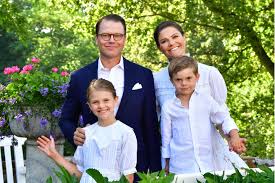 Born 23 march 1990) is a member of the british royal family. Prinzessin Victoria So Bodenstandig Verbringt Sie Ihren Sommerurlaub Gala De