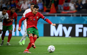 Belgium began the tournament with fitness doubts over kevin de bruyne and eden hazard but both key players started the final group game against finland and should be available this weekend. Lxtkm2v3qctwmm