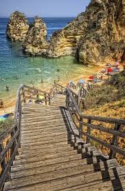 The population of the municipality in 2011 was 22,975, in an area of 88.25 km². Down To The Heaven Places To See Places To Travel Portugal Travel