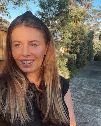 Leonie Fox (@leonie_fox) • Instagram photos and videos