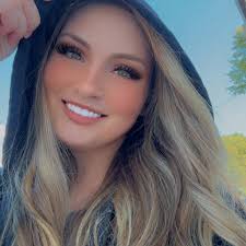 Nail thinning after frequent manicures