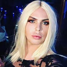 Transgender woman 'told to use male changing rooms' to try