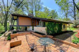 1536 Lyons Bend Rd Knoxville Tn 37919 Mls 999095 Zillow Mid Century Modern House Mid Century House Vintage House