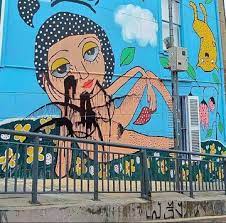 Mon laferte es una cantante y compositora chilena, conoce su música. Sabia Que Esto Iba A Pasar Nuevamente Vandalizan Polemico Mural De Mon Laferte En Valparaiso Nacional Biobiochile