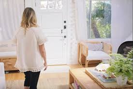 Coastal Living Margot Robbie S Home Is Modern Surf Shack Goals Lonny Margot Robbie Surf Shack Surf House Decor Interior Design