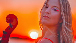 Hillary Flowers (@hillaryflowersmusic) • Instagram photos and videos