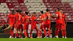 Jornal português diz que benfica encontrou interessado em pedrinho, mas acordo é 'difícil'; Se Aquele Pe Esquerdo De Pedrinho Fosse Sempre Assim Cruzes Canhoto A Cronica Do Benfica Vilafranquense Observador