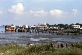 The above link by the previous poster is very helpful and will give you loads of information. Florida Memory View Of Docks At The Jaws Ii Movie Location In Destin Florida