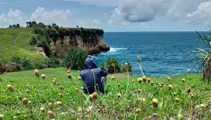 We did not find results for: Pantai Karang Bolong Sensasi Berada Di Atas Tebing