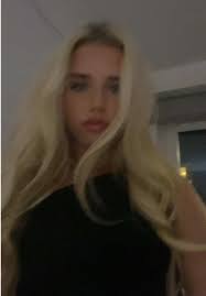 Iona Parker 💘 (@iionaaxox)'s videos with original sound