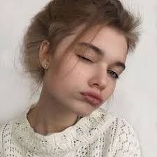 Alisa Mckee's Instagram, Twitter & Facebook