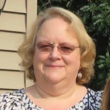 Laura Mead (@mizmead)