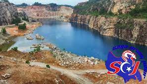 Tasik biru seri kundang is a recreational lake located at kampung melayu sri kundang, rawang, selangor, malaysia, a village near to sungai buloh. Tasik Biru Bandar Seri Alam Pasir Saya Orang Johor Facebook