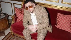 Ο map clip ήταν ένας δημοφιλής ελληνοαμερικανός ράπερ που πέθανε σε τροχαίο . Mad Clip Pe8ane Meta Apo Troxaio Dystyxhma Sth Boyliagmenh