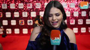 هنادى مهنا مايان السيد بالحجاب. Ù‡Ù†Ø§Ø¯ÙŠ Ù…Ù‡Ù†Ø§ ØªÙƒØ´Ù ÙƒÙˆØ§Ù„ÙŠØ³ Ø¸Ù‡ÙˆØ±Ù‡Ø§ Ø¨Ø§Ù„Ø­Ø¬Ø§Ø¨ ÙÙŠ Ø¨Ù†Ø§Øª Ø«Ø§Ù†ÙˆÙŠ Youtube