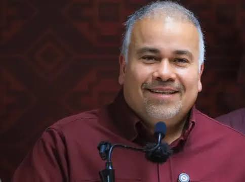 Aquí no se apartan sillas": Jesús Mora sobre acomodo de asientos en evento; defiende legalidad de su dirigencia en Morena - Metapolítica