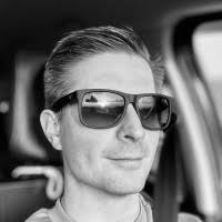 30+ perfiles de «Mehnert»