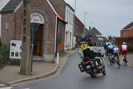 Wout van aert is one of the most amazing and versatile riders of his generation and his 2020 season really elevated his stock in. Ronde Van Vlaanderen In Elst Brakel Nuus