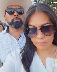 Efrain Barron's Instagram, Twitter & Facebook