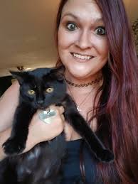 There is life and life with a cat. Ask any feline owner and they would tell  you these two different things.