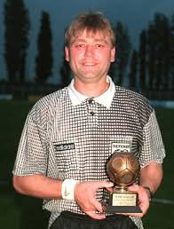 O árbitro húngara sándor puhl foi o nomeado para a final do campeonato do mundo de 1994. Ritkan Latott Kepekkel Emlekezunk Puhl Sandorra A Vilaghiru Magyar Jatekvezetore Hirado Hu