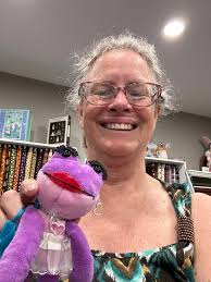 If you see a mistake, tell me please! Made with my stash of Kim Diehl  fabrics.