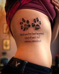 50 Erstaunliche Paw Print Tattoo Ideen Fur Tierliebhaber 2018 Neu Tatto Designs 2018 Paw Print Tattoo Pawprint Tattoo Tattoos