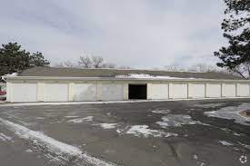 Yorkdale townhomes in edina, mn offers affordable one, two, three, and four bedroom apartments.our residents enjoy spacious kitchens, onsite laundry, community room, and nearby parks and playgrounds! Yorkdale Townhomes Edina Mn Apartments Com