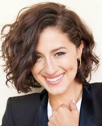 This adds height that makes your face look longer and more of an oval shaped face. 20 Eye Catching Hairstyles For Fat Faces