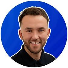 Tomi Llewellyn (@tomillewellyn_7)