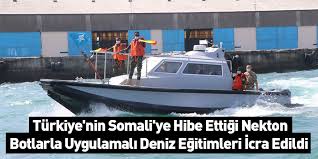 Dün yayımlanan resmi gazete'deki karara göre, türkiye somali'ye her ay 2.5 mliyon dolar olmak üzere toplamda 30 milyon dolar yardım yapacak. Turkiye Nin Somali Ye Hibe Ettigi Nekton Botlarla Uygulamali Deniz Egitimleri Icra Edildi