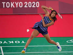 Mirabai chanu opens india's account with a silver in women's 49kg weightlifting, while badminton, hockey, tt, shooting, and boxing campaigns also begin. Muus 7 Kg0at1m