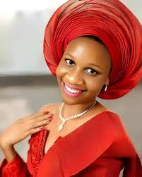 Don't mock people that seek Ur help! The sun⛅ that melts butter is the same  sun⛅ that hardens the clay! Life is a vicious cycle!