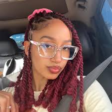 Pumpkin spice us, please! Fall into some autumn hues with these perfect  protective styles. Each creator gives us life as they pose in rich and  earthy tones. From punchy pink plaits to