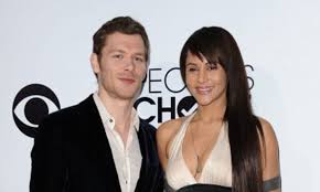 Former girlfriends star persia white has been cast as abby bennett, the mother who abandoned bonnie (kat graham), on the vampire diaries, ew has learned exclusively. Vampire Diaries Joseph Morgan And Persia White Marry At Beach Wedding Daily Mail Online