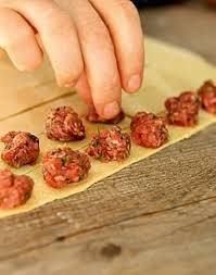 Pate Maison Nature Pour Raviolis Recette Recette Ravioli Recette Pate Fraiche Recette De Pates Facile