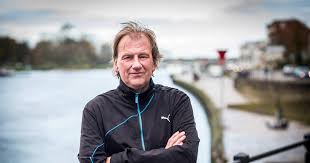 Maar voor olympiagangers in de duuronderdelen, zoals. Na Verlies Van Zijn Zoons Had Ex Voetballer Boerebach Zich Bijna Doodgedronken Sport Bd Nl