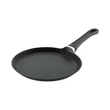 This pan is lightweight, heats up evenly and has a good quality nonstick coating. Classic 25cm Crepe Pan