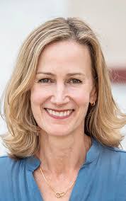 Raina Mathur's Instagram, Twitter & Facebook