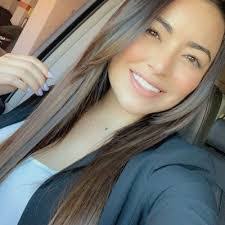 Jeanette Haro's Instagram, Twitter & Facebook