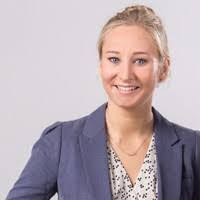 Rebecca Hetzel's Instagram, Twitter & Facebook