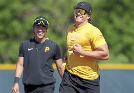 Jason Mackey: Remember Pirates prospect Mason Martin? Now he's dominating  independent ball