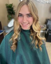 Photos by Olivia Arndt (@hairstyledbyolivia) · February 24, 2025