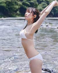 吉岡里帆の水着画像389枚【ビキニ姿が可愛すぎてやばいです！】 | 水着画像のまとめサイト「mizugazo（ミズガゾ）」