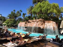 Piscine Picture Of The Mirage Hotel Casino Las Vegas Tripadvisor